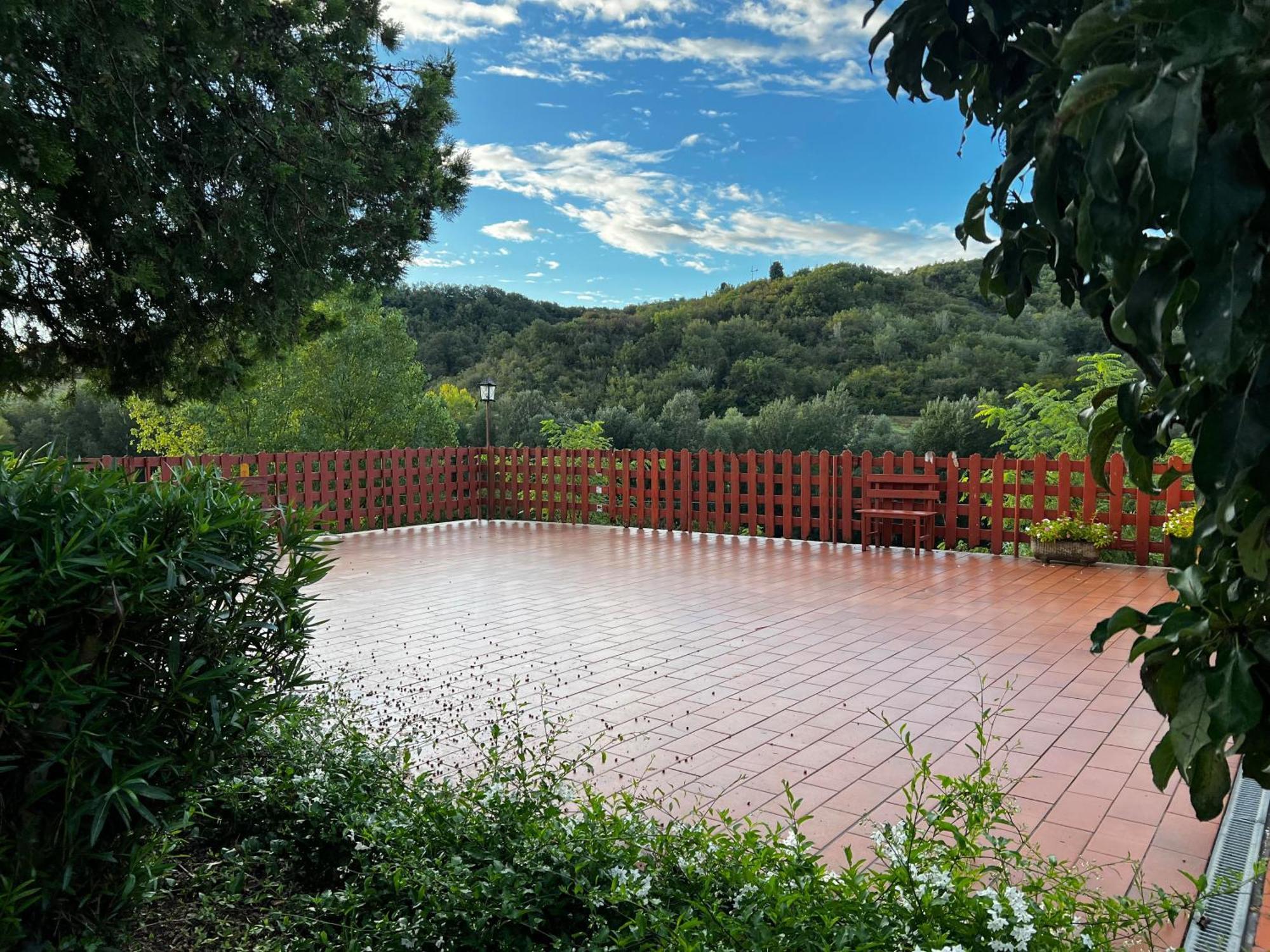 Agriturismo La Cerbana Palaia Zewnętrze zdjęcie